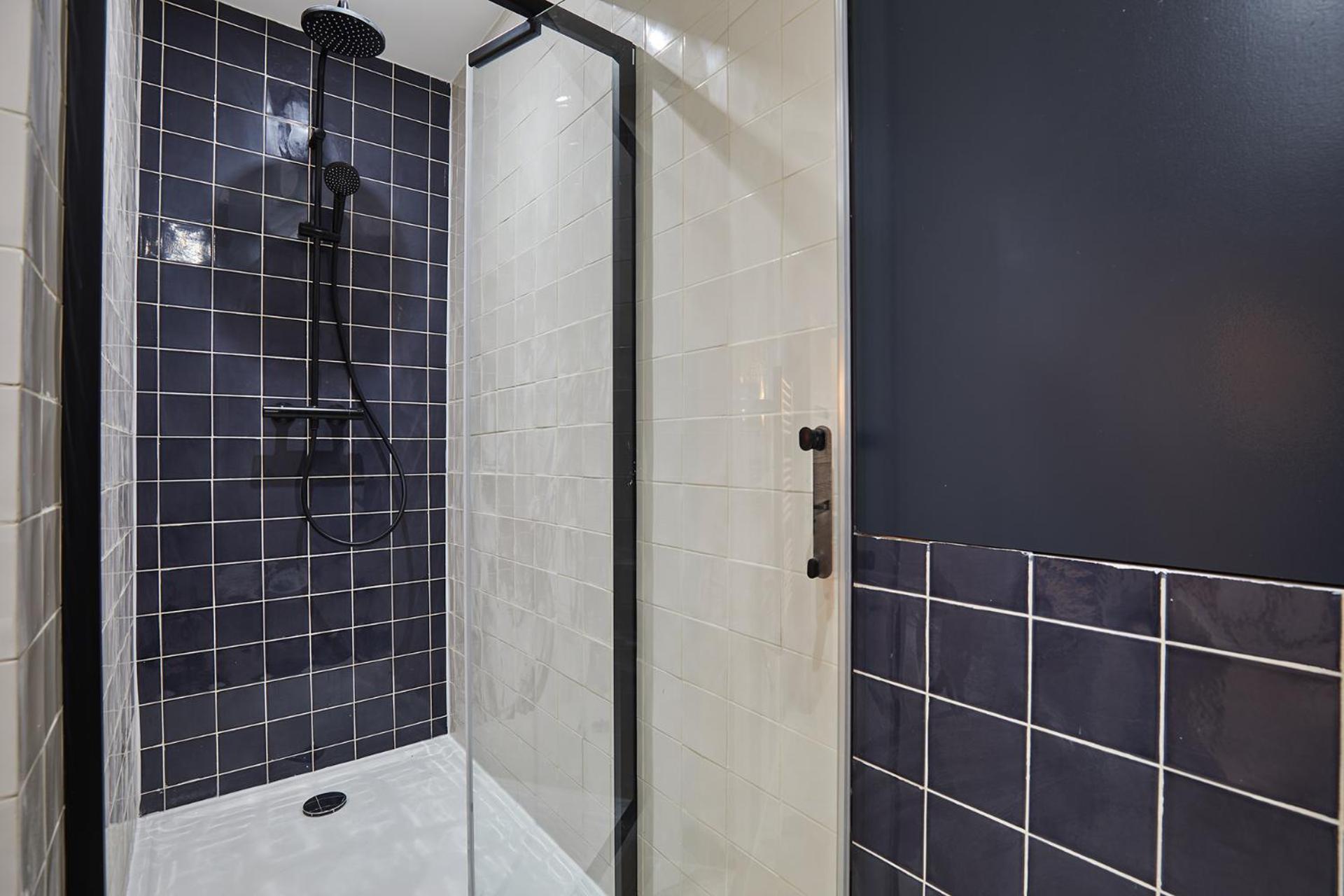 Bois De Vincennes By Prestige Paris